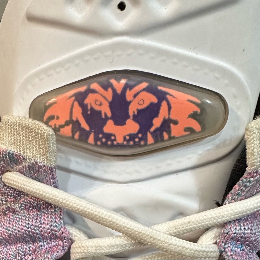 Nike Lebron XVIII Graffiti Basketball Sneakers 2021” #CW2760-900 - Picture 8 of 15